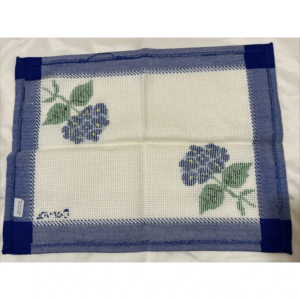 Needlepoint Unframed Flower Blue Art Finished PORTUGAL Dresser Scarf 18x13